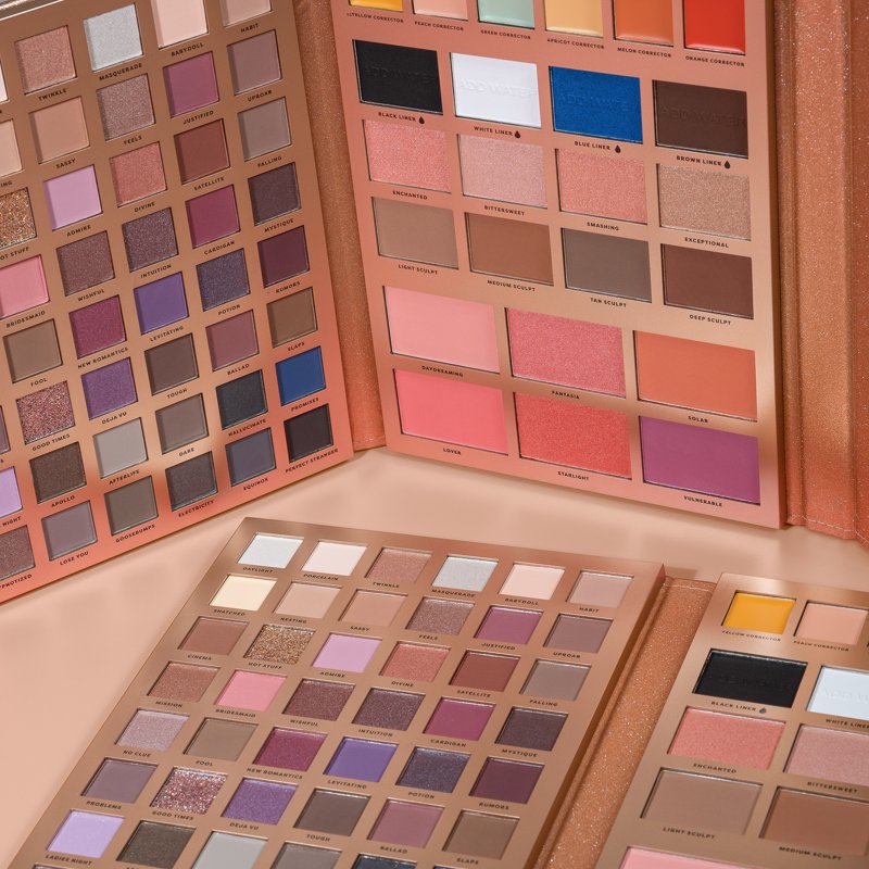 72-Piece Makeup Portfolio Kit with Eyeshadow, Blush, Highlighter & Bronzer