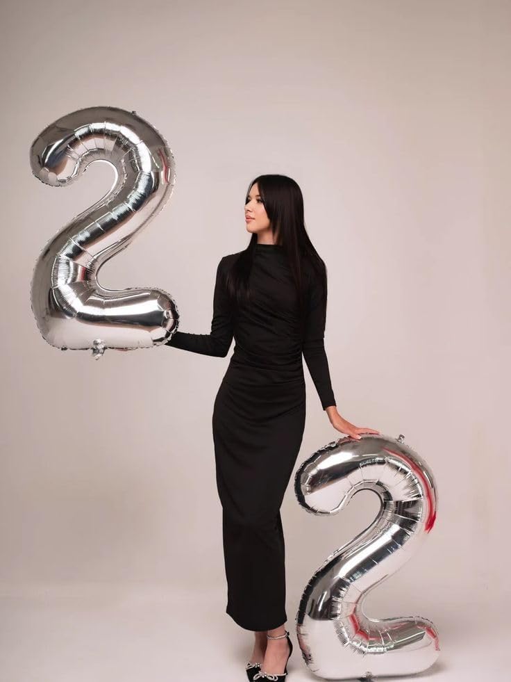 Skiennix 40-Inch Silver Number 12 Balloon - Large Mylar Birthday Decoration for 12 & 21 Years Old