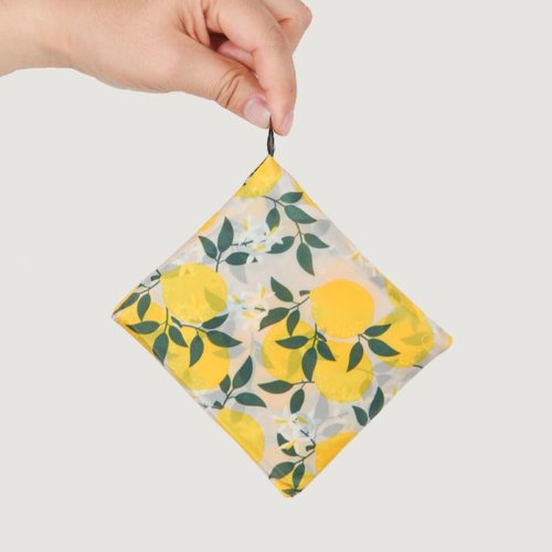 Foldable Reusable Shopping Bags, Large Sustainable Grocery Bag, Durable Foldable Tote, Washable Cloth Bags with Handles (Light style (fruit and plants))