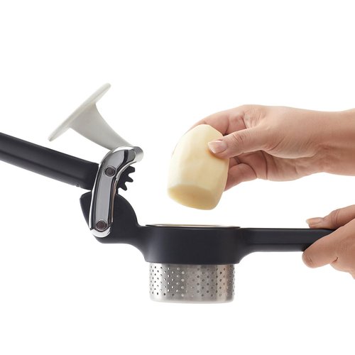 Chef’n FreshForce Potato Ricer, Masher and Vegetable Press – Heavy-Duty Potato Ricer with Dual-Gear Mechanism, Easy-Clean Dishwasher Safe
