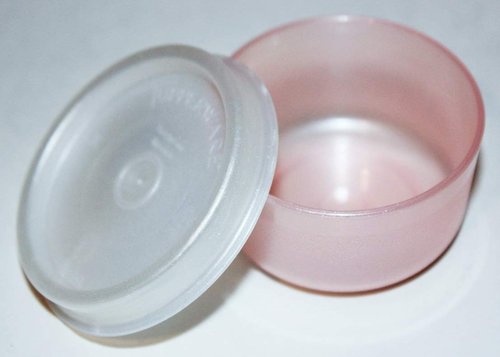 Tupperware Smidgets BPA-Free Light Pearl Pink 1 Ounce Containers Set of 5