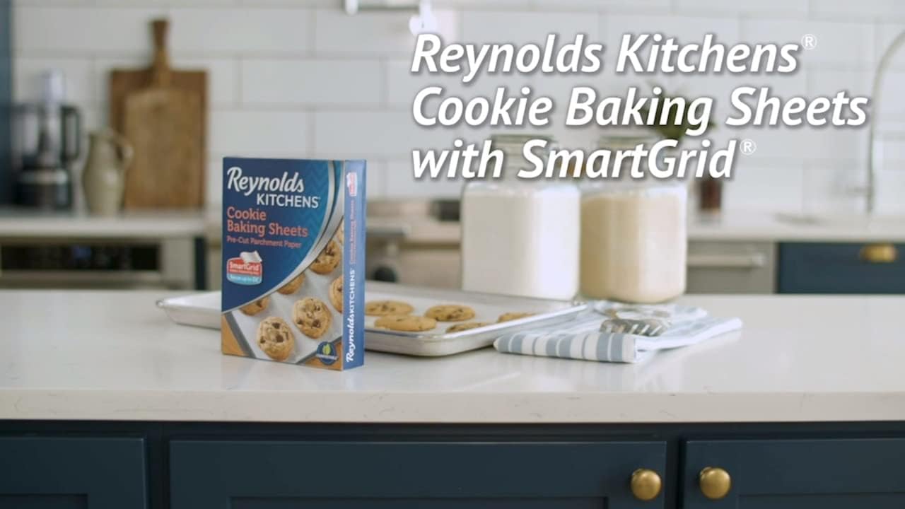 Reynolds Kitchens Pre-Cut Parchment Paper Baking Sheets - 22 Sheets Per Pack (4 Packs)