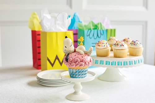 Enesco Peanuts by Jim Shore Collection Snoopy and Woodstock Laying on Cupcake Figurine- Stone Resin Hand Crafted Painted Collectible Peanuts Snoopy Figurines Birthday Home Decor Statue, 5.31 Inch