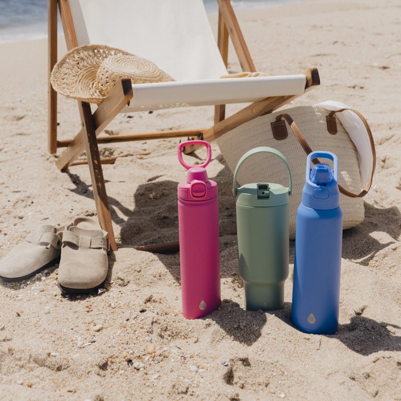 28oz Stainless Steel Ranger Water Bottle with Push Lock Lid - Hot Pink