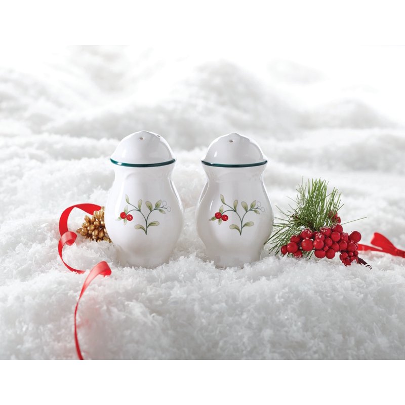 Winterberry Stoneware Salt and Pepper Set - Holiday Design