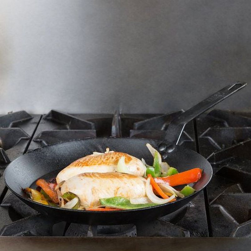 10-Inch Seasoned Carbon Steel Skillet with Silicone Handle Holder