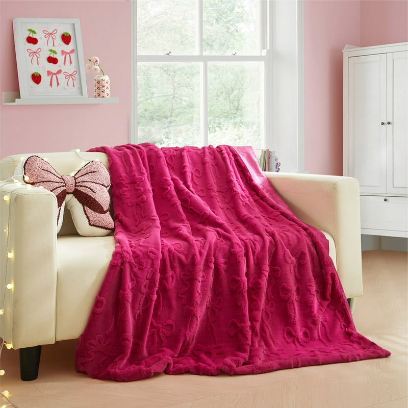 Faux Fur Throw Blanket with Carved Bow Texture - 50x60 Inches