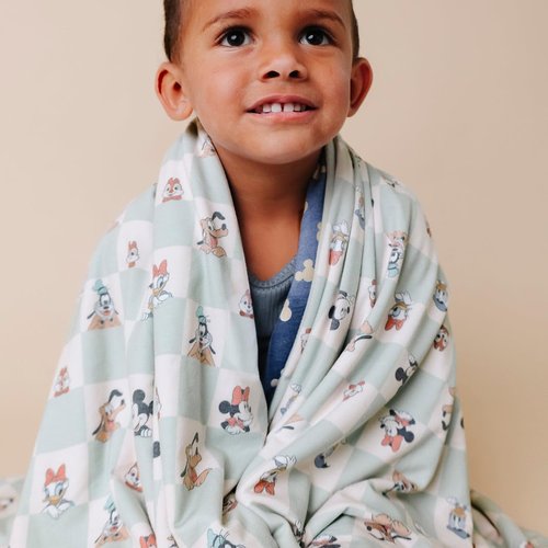 Copper Pearl Jumbo Premium Knit 3 Layer Stretchy Throw Blanket Mickey Mouse & Friends