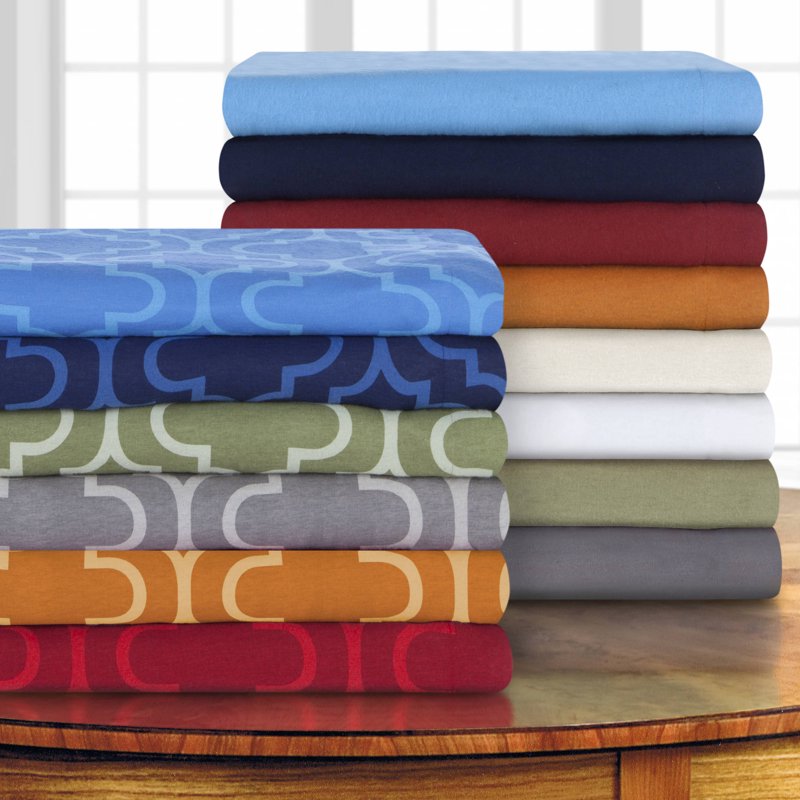 King Burgundy Cotton Flannel Duvet Cover Set - Reversible Trellis Pattern