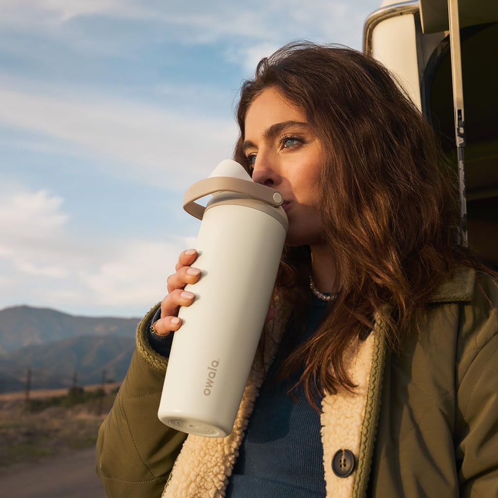 Owala FreeSip Sway - 30-Oz. Stainless Steel Water Bottle - Tan (Lightly Toasted)