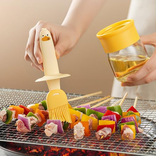 6.8oz Oil Dispenser Bottle with Brush for Kitchen, Basting Bottle, Silicone Basting Brush, for Cooking BBQ Kitchen, White