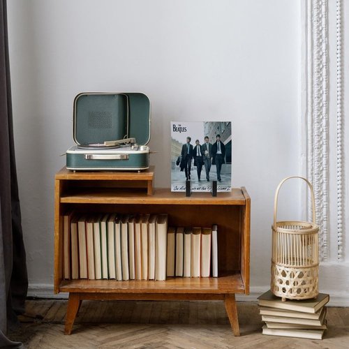 Picowe Vinyl Record Storage Holder, Black LP Display Rack Organizer, Metal Record Stand (1 Pack)