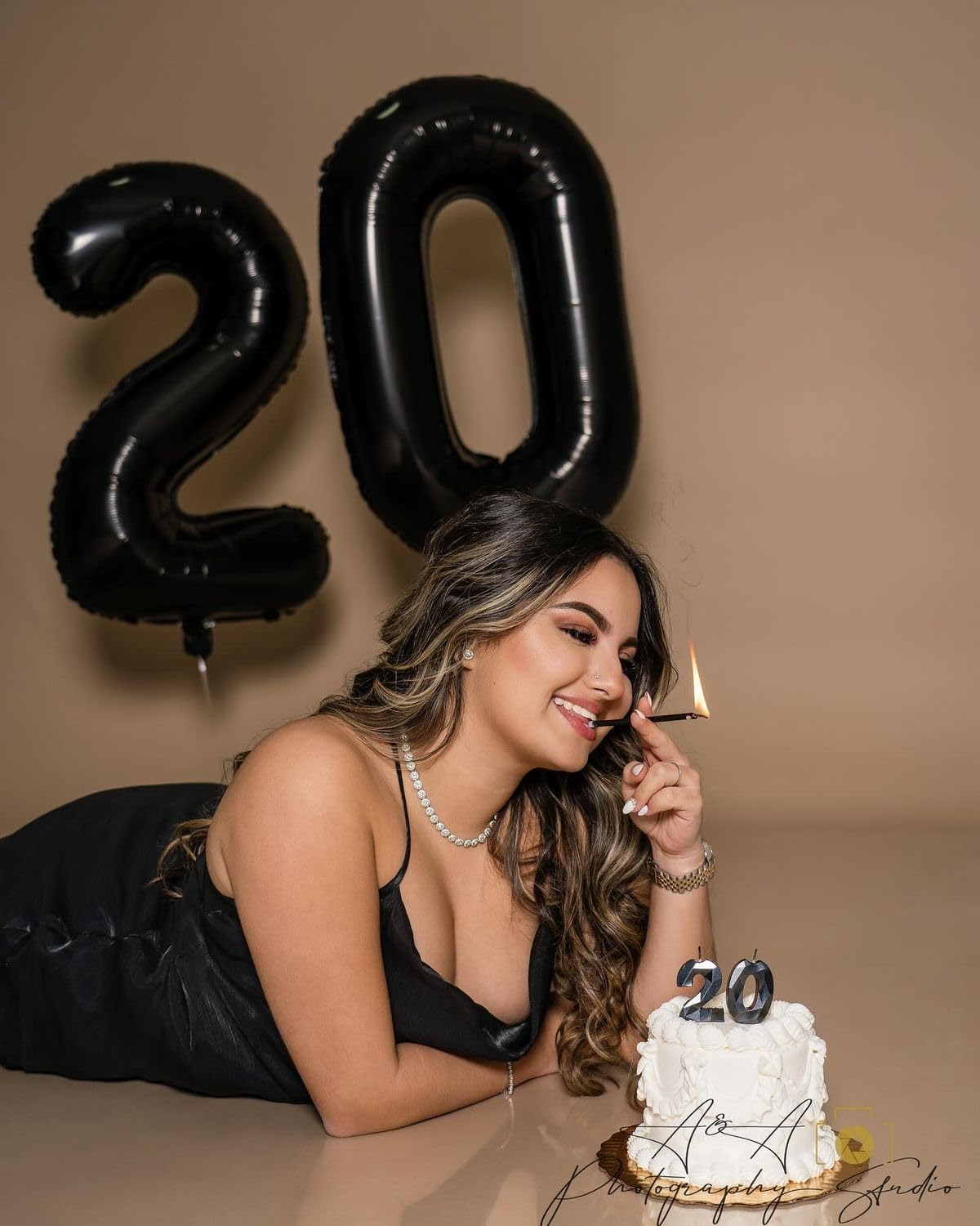 Numbers 17 Balloons - 40 Inch Black Foil Number Balloon for 17th Birthday & Anniversary Celebrations