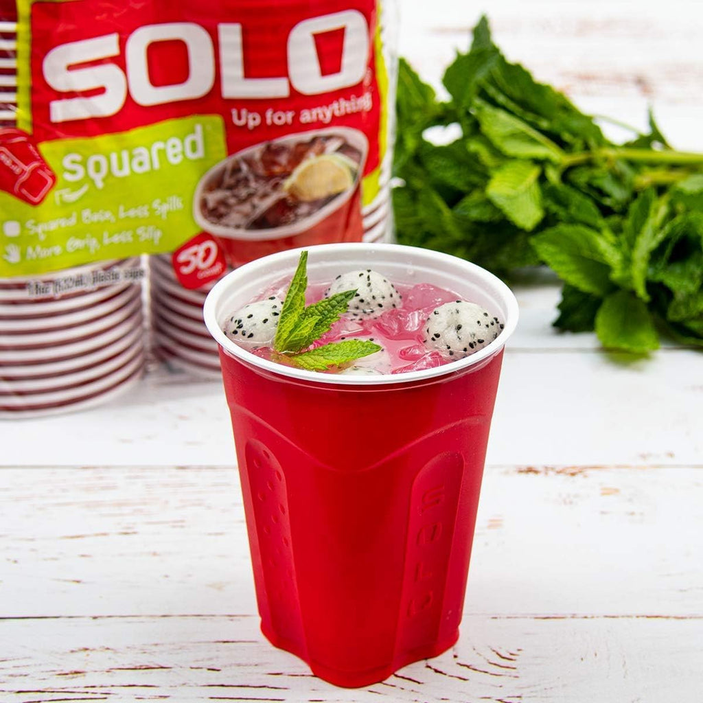 SOLO Cup Company Red Squared Plastic Party Cups - 18 Ounce, 200 Count | Perfect for Events & Gatherings