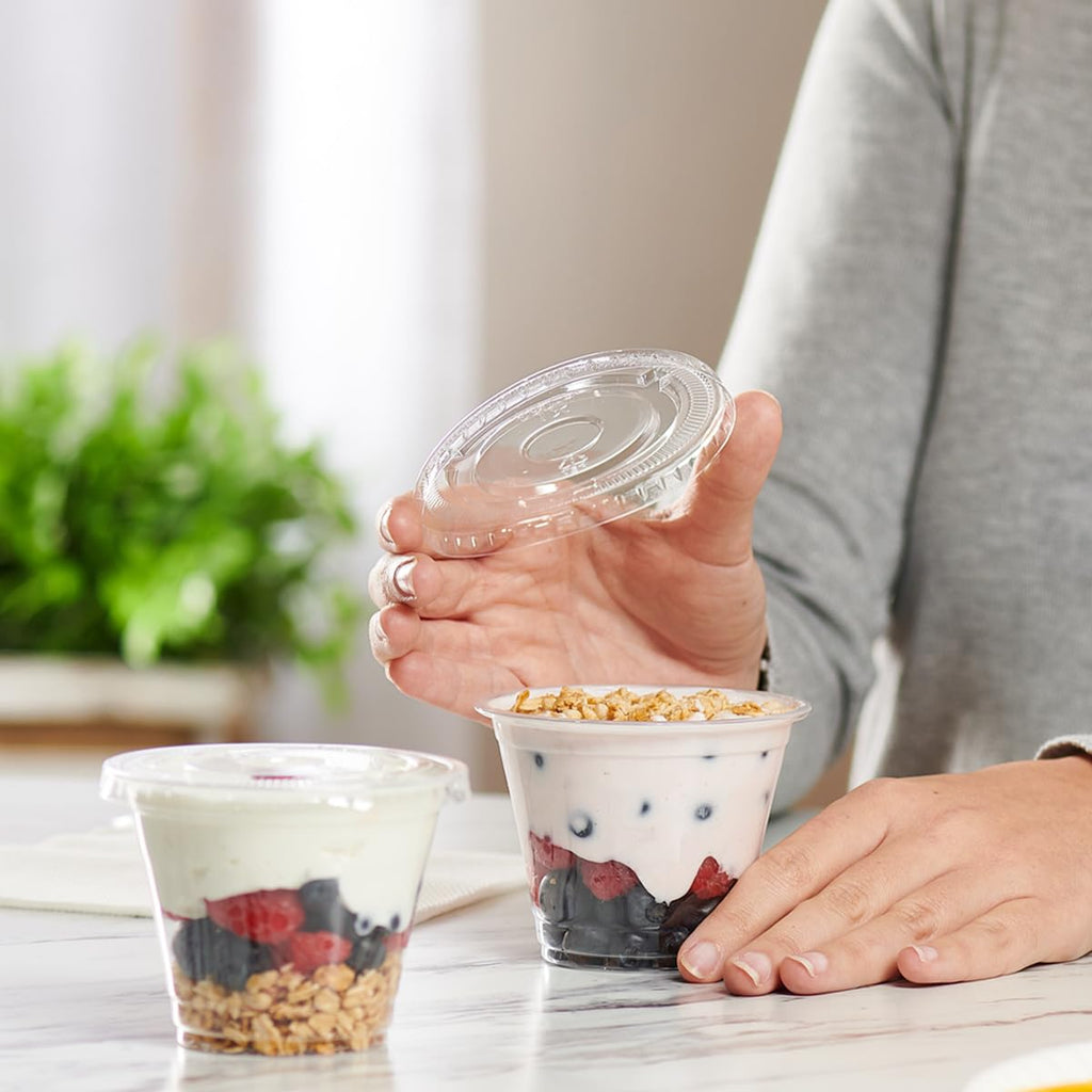 GUSTO 9 oz. Clear Plastic Cups With Flat Lids 50 Count (No Hole), Fruit Cups with Lids for Party - Perfect for Smoothies, Milkshakes, and To-Go Beverages -(Formelry Comfy Package)