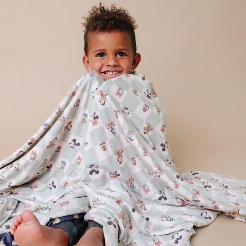 Copper Pearl Jumbo Premium Knit 3 Layer Stretchy Throw Blanket Mickey Mouse & Friends