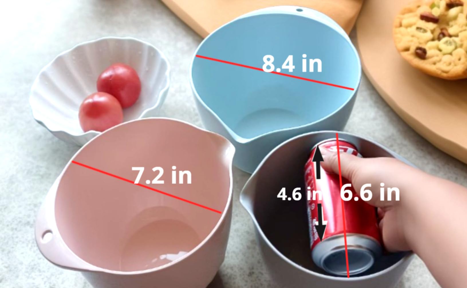 JCXivan 3 Plastic Mixing Bowls with Pour Spout,Lids and TPR Non-Slip Bottom,Small Nesting Batter Bowl Set for Kitchen Prep,Baking,Storage,BPA Free,Easy to Grip,1.5Qt,2Qt,3Qt,White