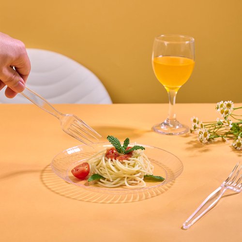 FOCUSLINE 100 Count Clear Plastic Plates 7 Inch, Disposable Heavy Duty Salad Dessert Plates- Premium Hard Plastic Plate Fancy Disposable Clear Plate for Weddings, Parties and Events