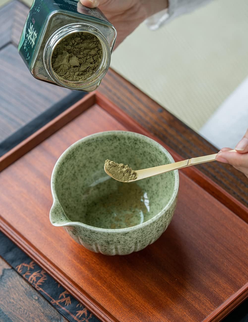 TANG PIN Matcha Set - 4pc Matcha Bowl, Whisk, Scoop & Stand | 15 OZ Mottled Green Tea Ceremony Kit