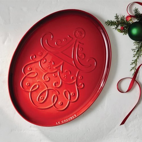 Le Creuset Stoneware Noel Collection: Oval Santa Cookie Platter, 14 oz., Cerise w/Embossed Design
