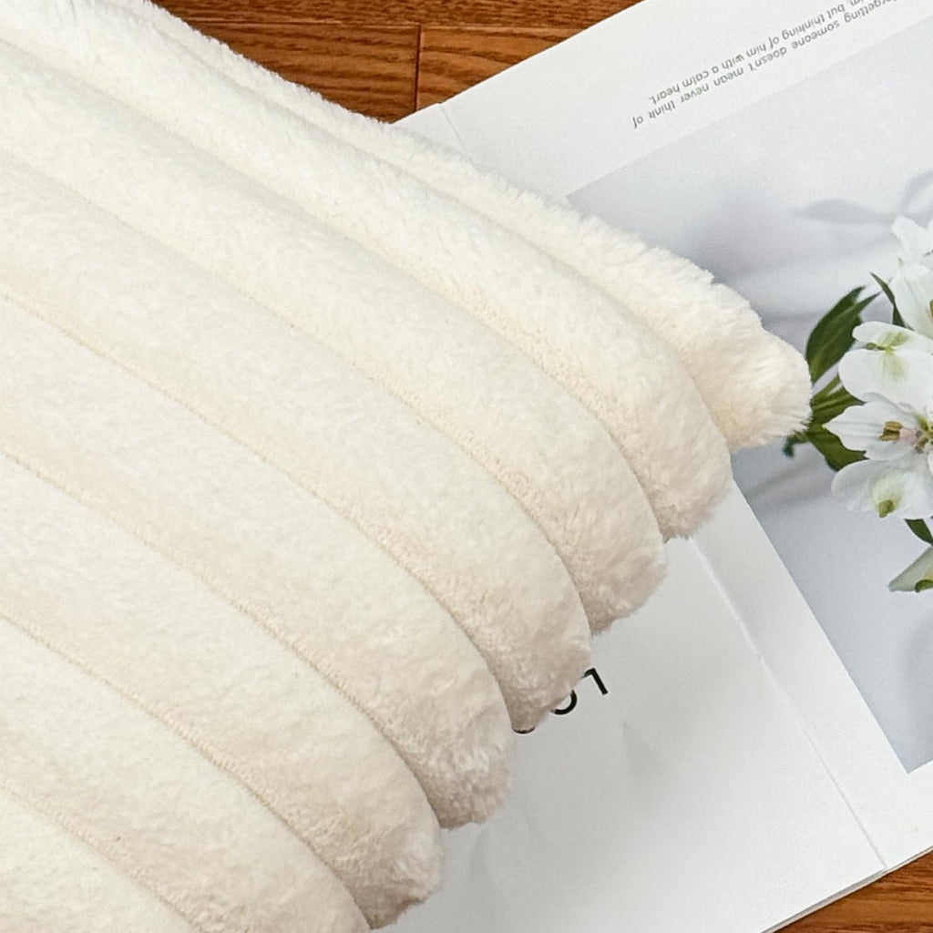 Skiennix 18x18 Throw Pillow Covers - Soft Fluffy Faux Fur & Velvet Back, Set of 2 - Cream White Home Décor Accent