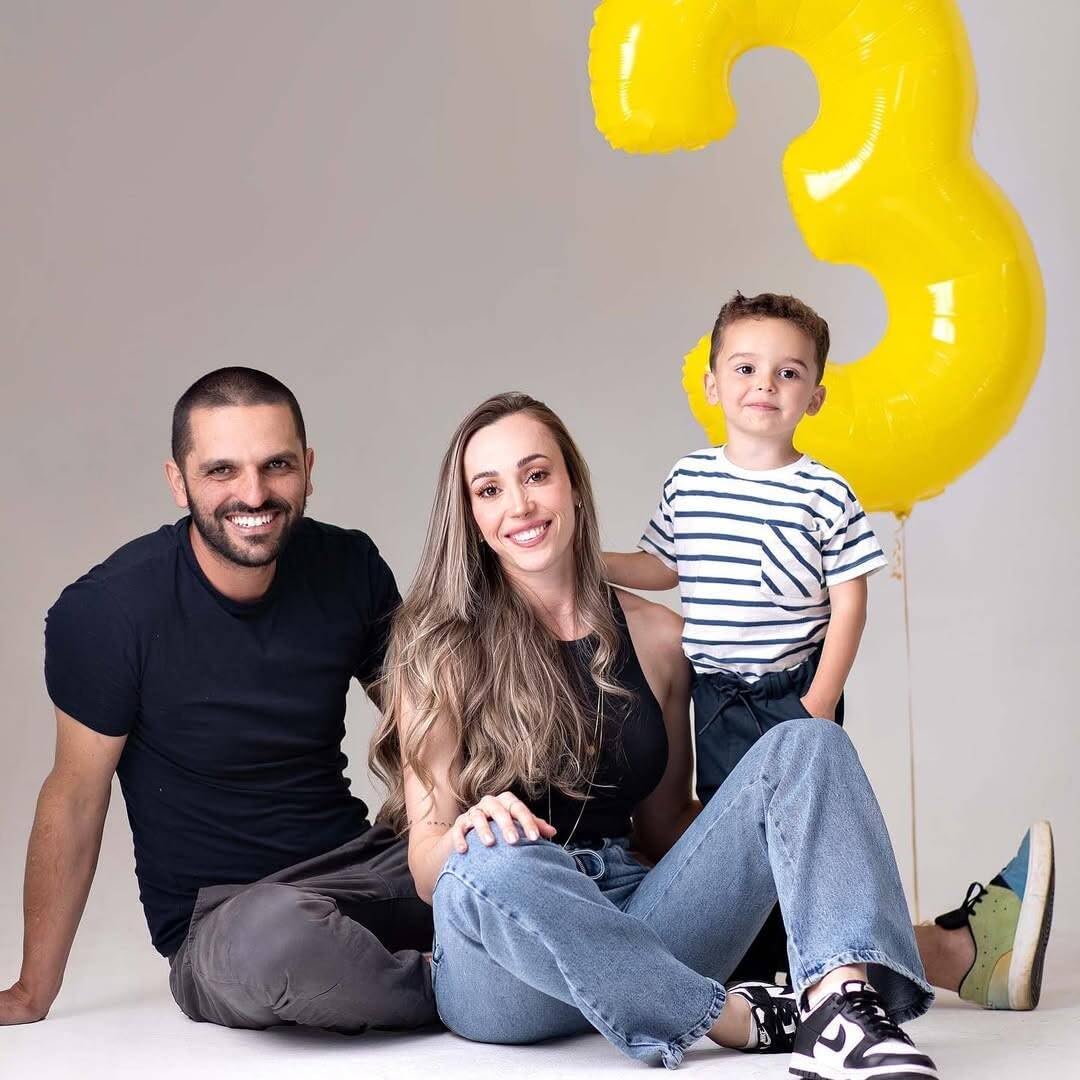 Number 7 Balloon by Yellow - 40 Inch Giant Foil Balloon for 7th Birthday Party Decorations