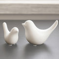 Notakia Small White Birds Statues Home Decor Modern Style Decorative Ornaments for Living Room Decor, Bedroom, Office Desktop, Cabinets (2Pcs White Birds)