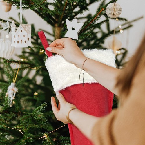 aokansha 4Pack Christmas Stockings 20 Inch Large Family Christmas Stocking Decor Christmas Tree Fireplace Traditional Xmas Stocking with Super Soft Plush Cuff Décor Merry Ornaments