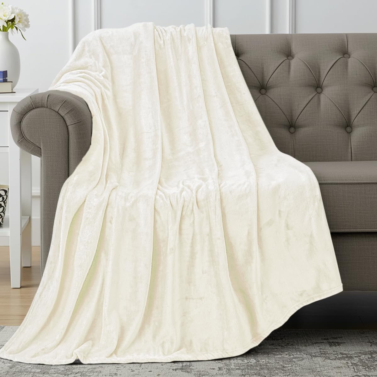 Utopia Bedding Fleece Blanket - Luxury Soft Microfiber Throw | Ivory, 50x60 Inch, Anti-Static 300GSM