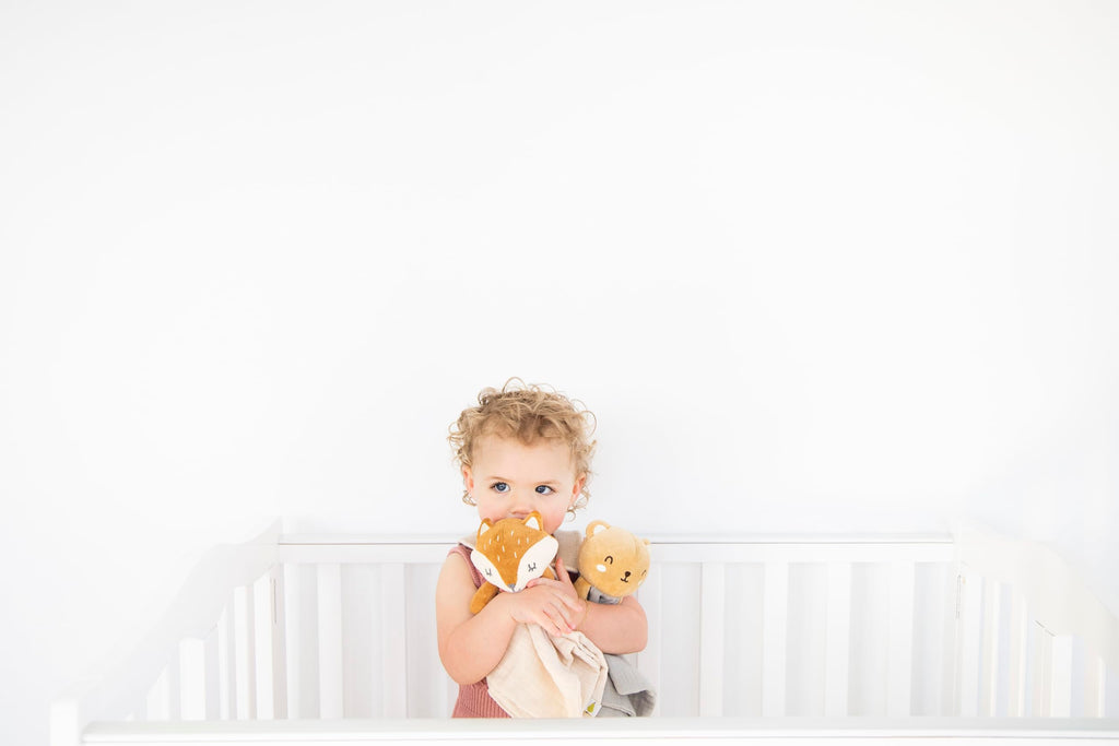 Pearhead Fox Baby Lovey – Organic Cotton Muslin Security Blanket, Woodland Plush Snuggle Toy Helps Self-Soothing, Breathable & Soft, Gender-Neutral Newborn Gift for Boys and Girls, 0+ Months