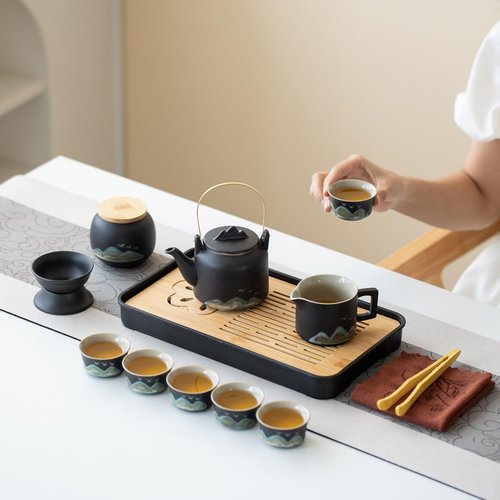 Simeiton Chinese Gongfu Tea Set, 15-Piece Ceramic Tea Service with Teapot, 6 Cups, Storage Jar, Tea Tray, Black and Teal Mountain Design with Gray Travel Case