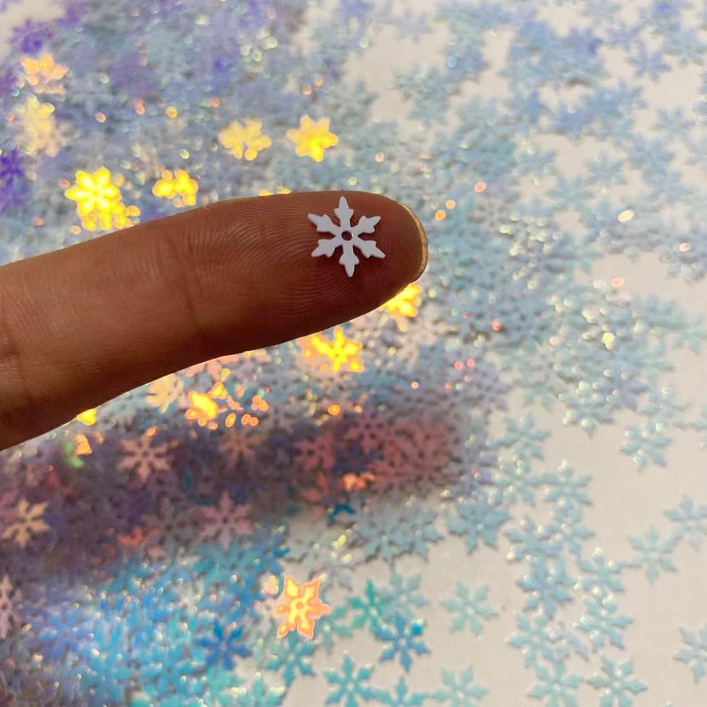 Skiennix Snowflakes Party Glitter - 2000 Pieces of PVC Confetti for Christmas & Winter Crafts