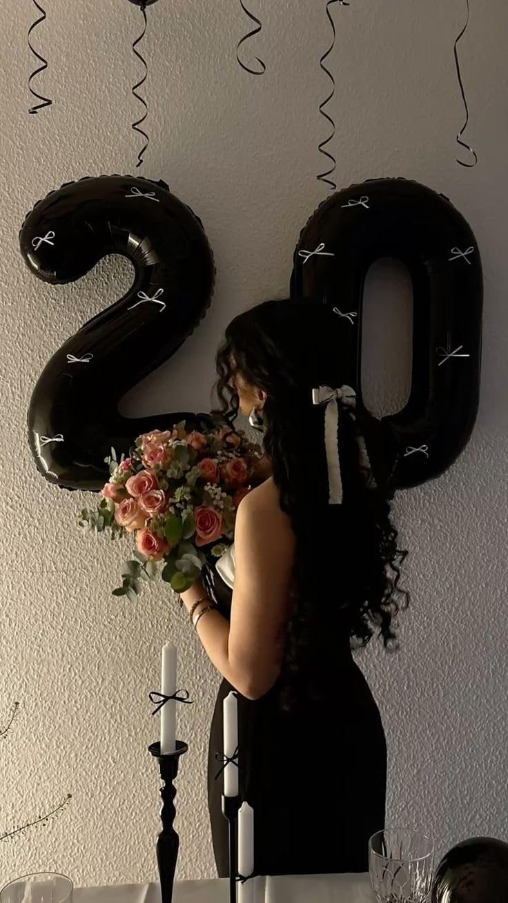 Skiennix 40-Inch Black Number 14 Balloon - Large Foil Birthday Decoration for Weddings & Engagements