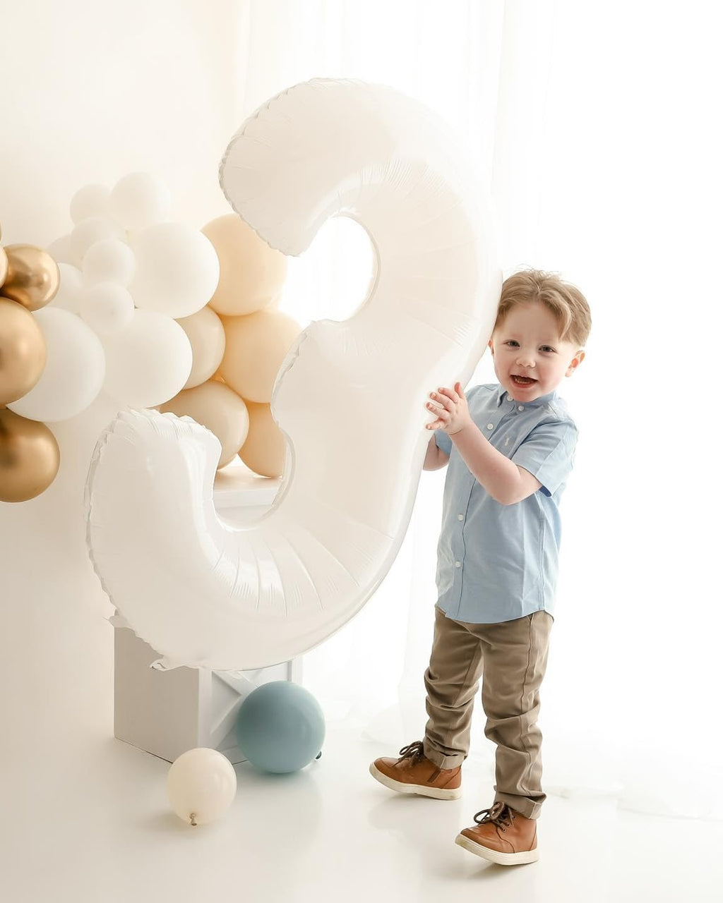 Skiennix 40-Inch White Number 8 Balloon - Translucent Birthday Decorations for Boys & Girls
