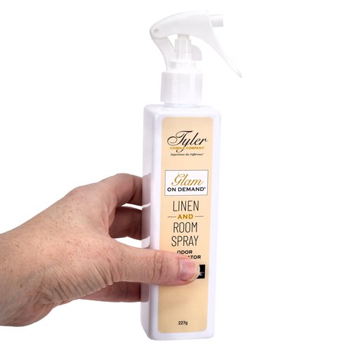 Tyler Candle Company - Spray On Demand - Kathina fragrance - 227g / 8oz, Clear