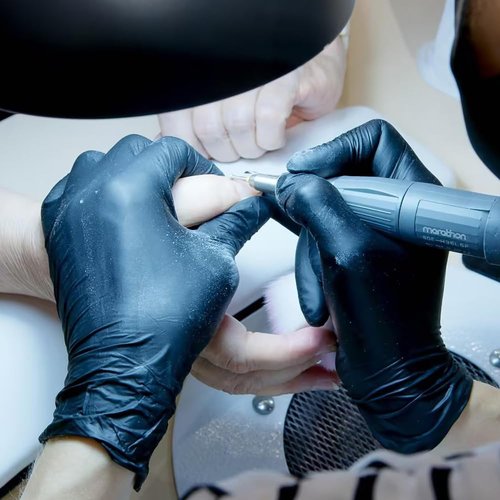 GLOKISS Black Disposable Nitrile Gloves Latex Free 5 Mil Rubber Cleaning,Food Safe Cooking Chef Working Gloves (100, Medium)