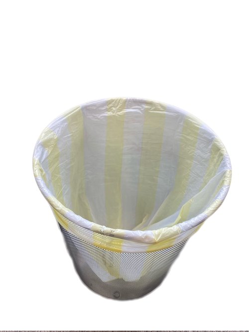Hero Small Flap-Tie Trash Bags - 4 Gallon, Lavender & Lemon Scent, Bonus Clementine Sticker - 40 Count - Pack of 2 40 Count (Pack of 2)