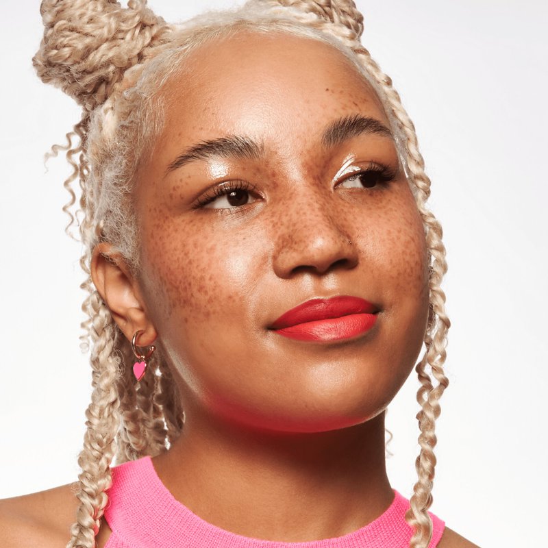 Liquid Blush with Sponge Applicator - Buildable Natural Cheek Color