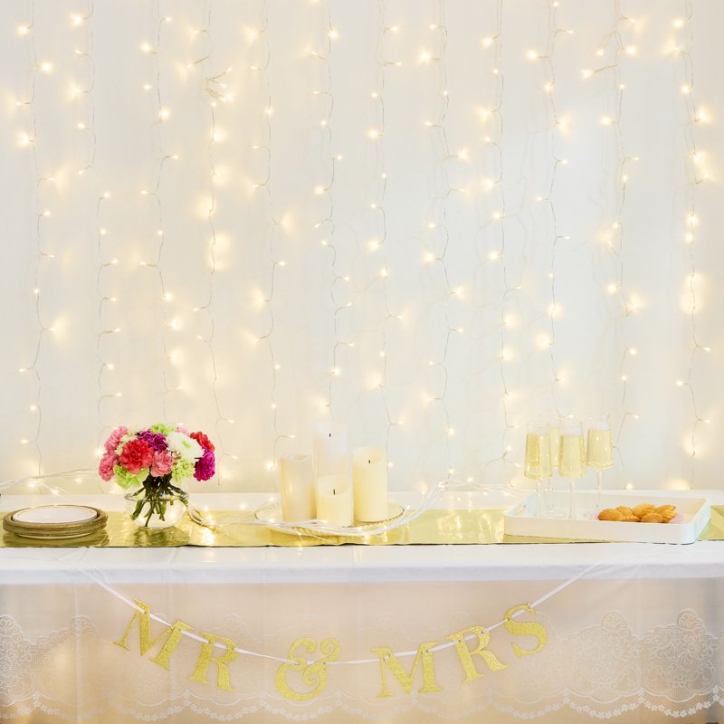 54" x 108" White Printed Lace Plastic Table Cover - Single