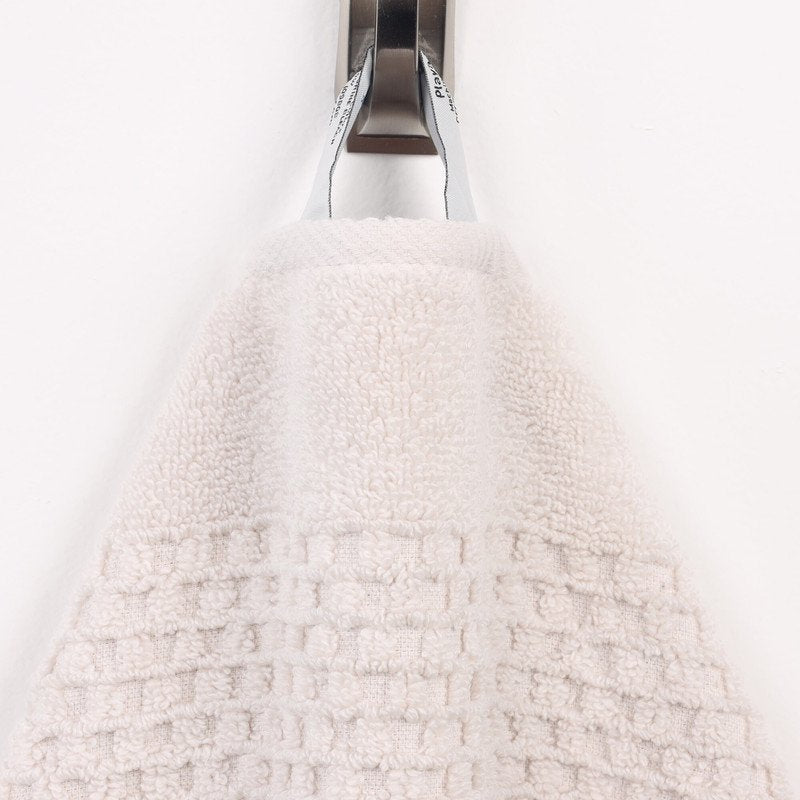 Silver 8-Piece Cotton Towel Set - Waffle Textured Bathroom Towels - Superior Playa Zero Twist