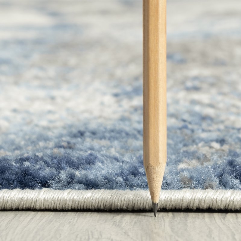 Contemporary Abstract Area Rug 5'3'' x 7'3'' Navy & Blue Indoor Carpet - Kid & Pet Friendly