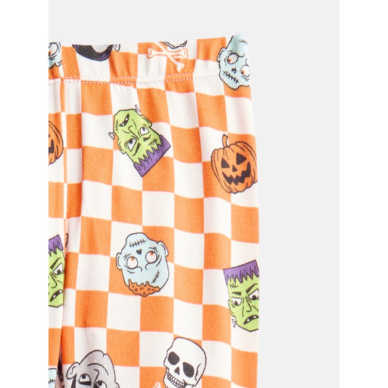 Halloween Boys' Spooky Orange Tapered Fit Pajama Set - Glow-In-The-Dark Eyes