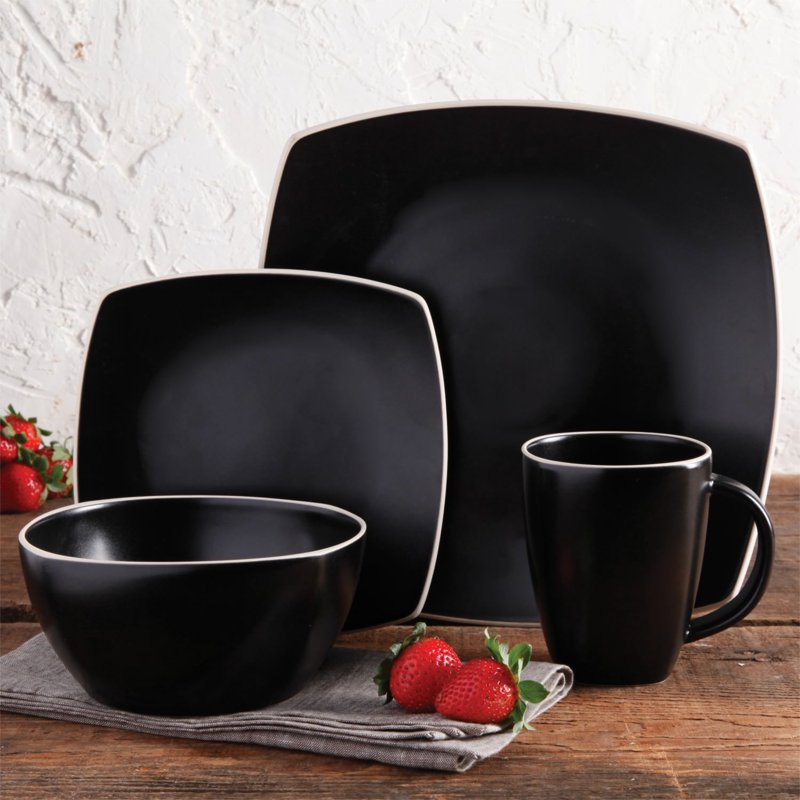 Soho Lounge Square 16-Piece Dinnerware Set - Matte Black