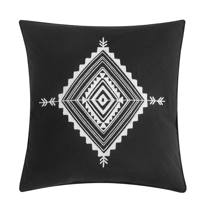 Queen Bed-in-a-Bag Comforter Set - Black & White, 12 Pieces