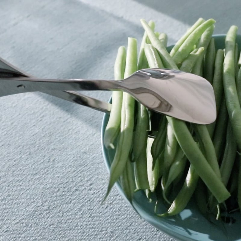 Windermere Serving Tongs - Single Scissors Design