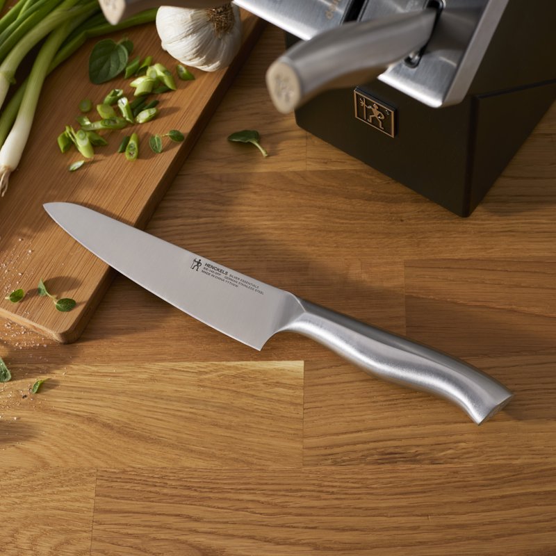 Self-Sharpening Knife Block Set - 7 Piece Kitchen Knives