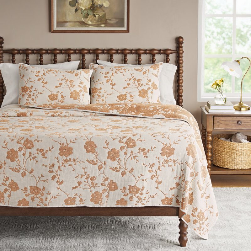 Reversible Floral Gauze Quilt King Amber Yellow/White - The Pioneer Woman