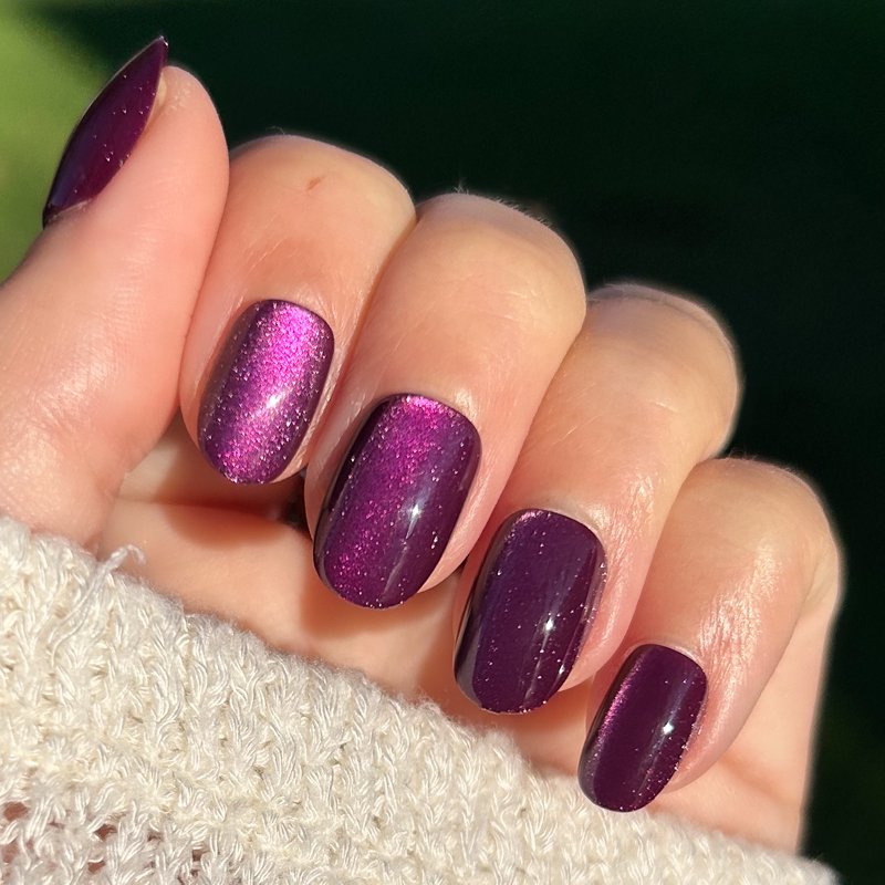 Extra Short Round Press-On Nails - Purple Velvet Plaza, 42 Pieces