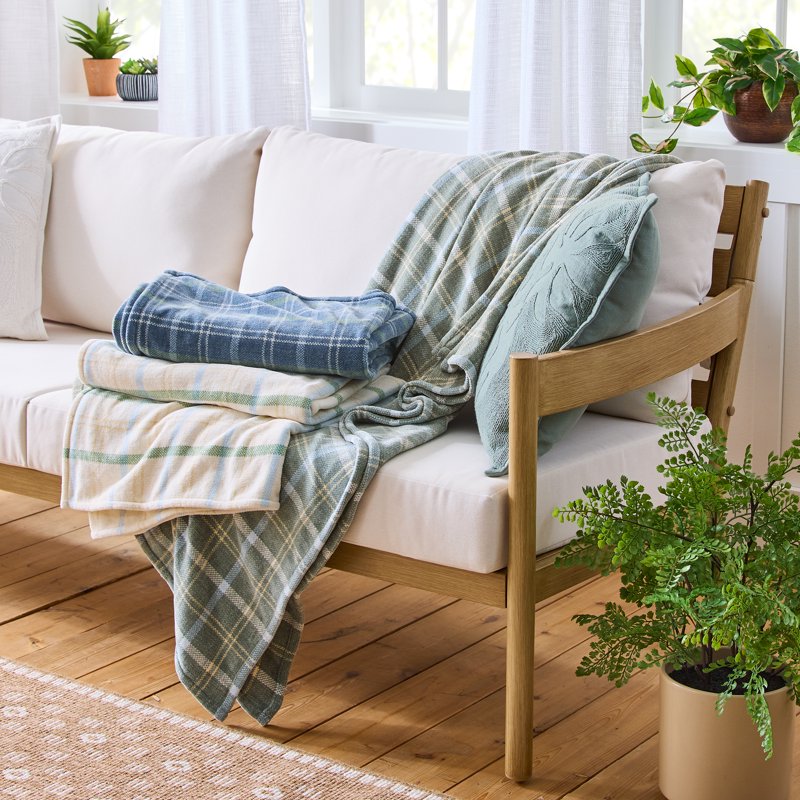 Better Homes & Gardens Woven Chenille Plaid Throw Blanket - Green River, 50 x 72 Inches