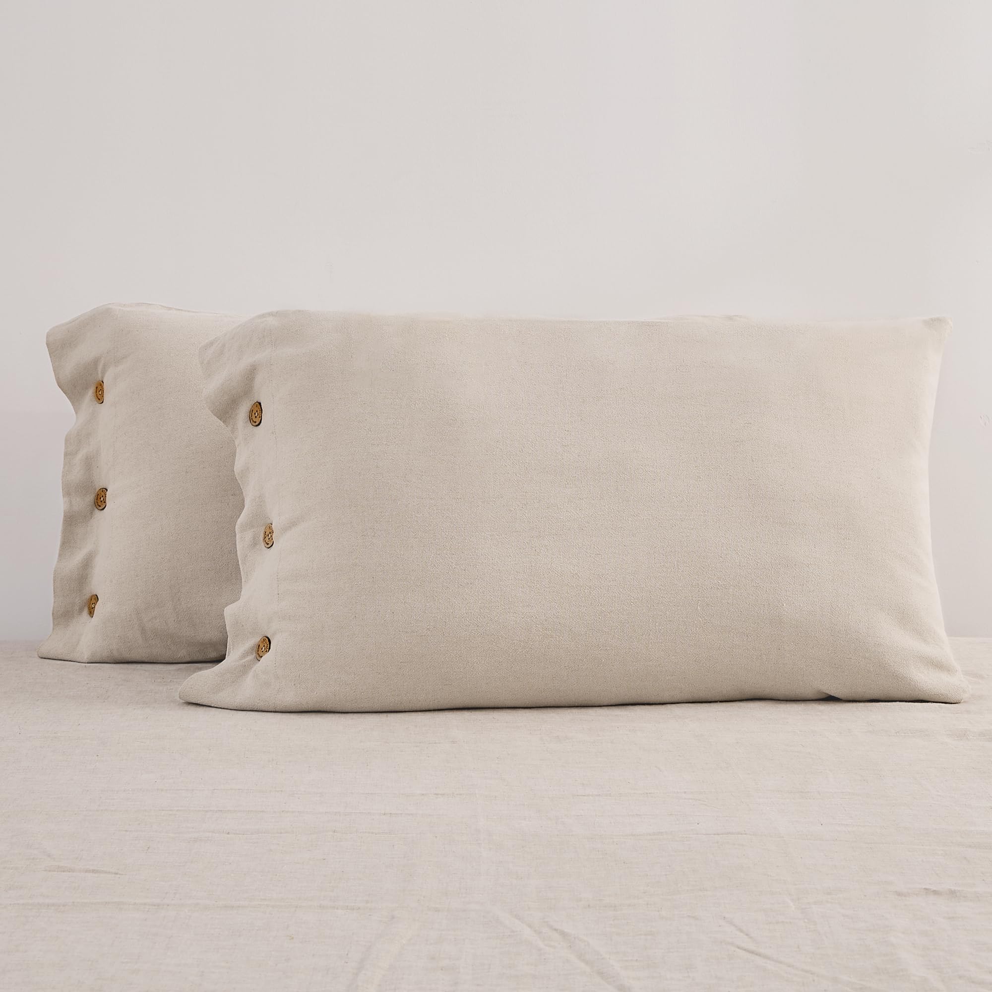 ATLINIA Linen Pillow Cases Standard Size - 20"x 26" Pillowcase Set of 2, Button Closure Cooling Breathable Pillow Cover, Bed Flax Linen Cotton Blend Farmhouse Netural Pillow Sham Linen Color
